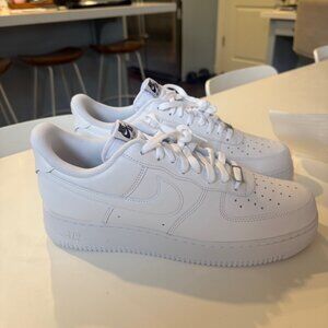New In Box Nike Air Force One's Men Size 12.5